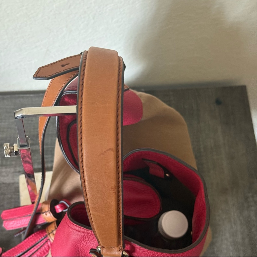 💎Burberry Chevron Canvas Ashby Tassle Bucket Hobo Bag 💎 - Picture 8 of 16